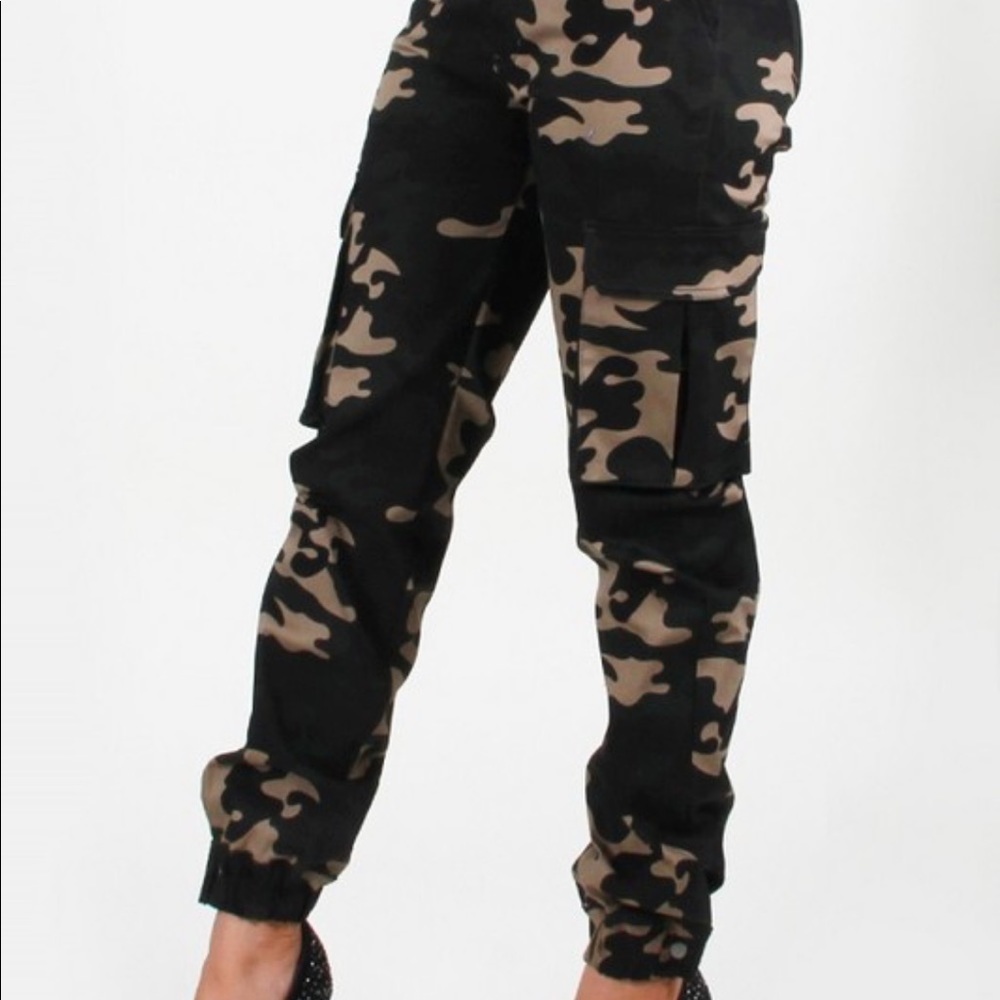 Army Green Camo Cargo Pants Joggers